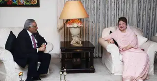 খালেদা জিয়ার সঙ্গে পাকিস্তানের উপপ্রধানমন্ত্রীর সাক্ষাৎ